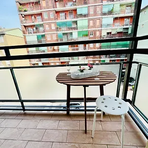 Nicole's Appartament-a 15 Min Dal Duomo Appartement Milan